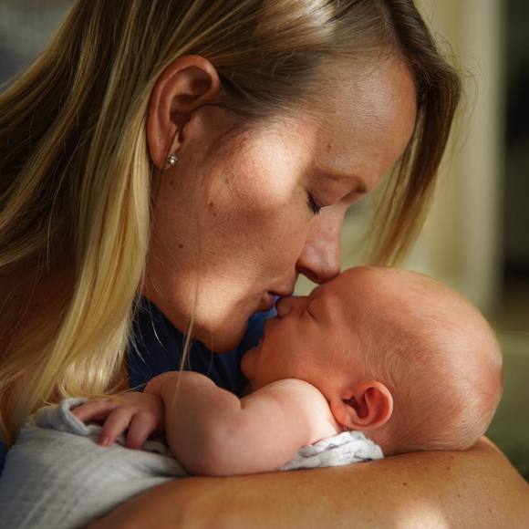 Meet your Posher, Kelli - Picture 1 of 1